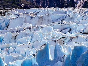 DAWES GLACIER CELE 2