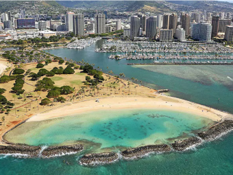 HONOLULU CELE 4